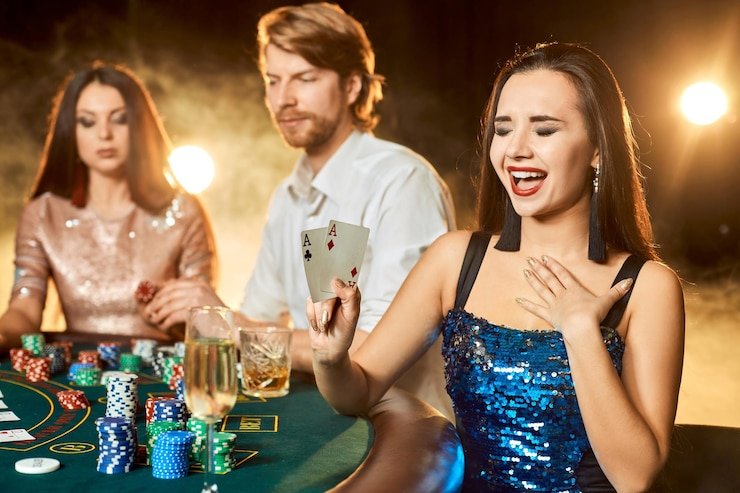 Antarmuka deposit QRIS dan e-wallet DANA di maka77